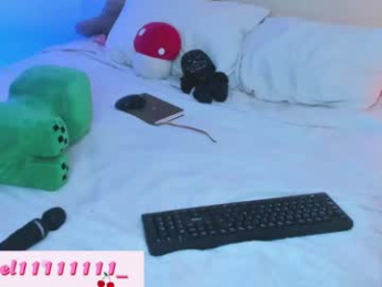 littleangellllll webcam model stream image