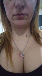 CamiLove002 webcam model stream image