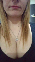 CamiLove002 webcam model stream image