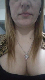 CamiLove002 webcam model stream image