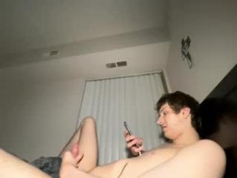 elicumshot webcam model stream image