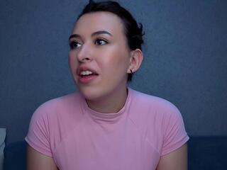 Blythe Cannon webcam flirt4free model stream image