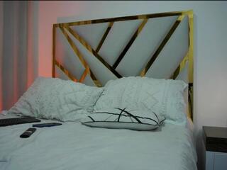 Devin Hunter webcam model stream image
