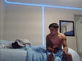 Lioners8 webcam model stream image