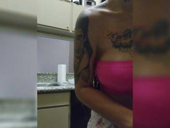 Lioners8 webcam model stream image