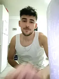 Yasinyasin7 webcam stripchat model stream image