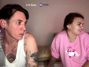 Melodycouple webcam model stream image