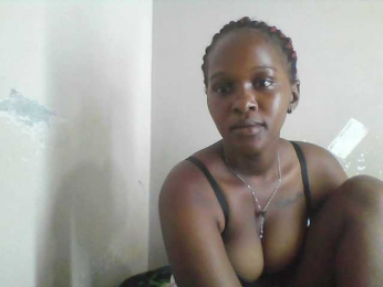 Mellaniee webcam bongacams model stream image