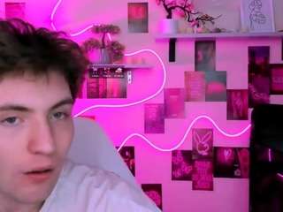 joseph-bear webcam camsoda model stream image