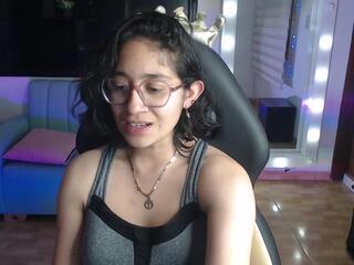 Lilii Gomez webcam model stream image