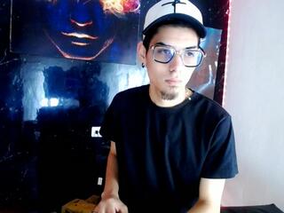 Neo Vance webcam model stream image