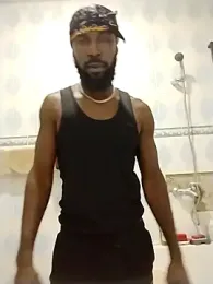 Calmnix_ webcam model stream image