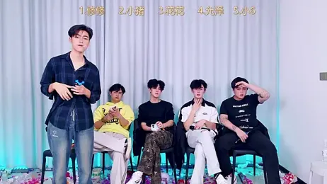 QYBOYS_010 webcam model stream image