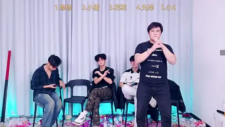 QYBOYS_010 webcam model stream image