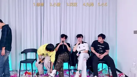 QYBOYS_010 webcam model stream image