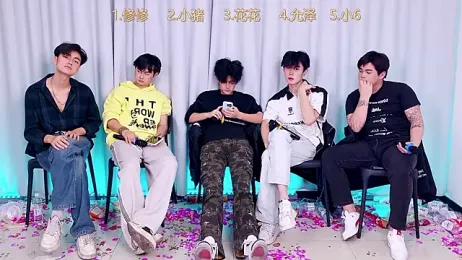 QYBOYS_010 webcam model stream image