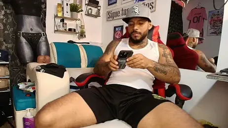 Leenar_Key webcam model stream image