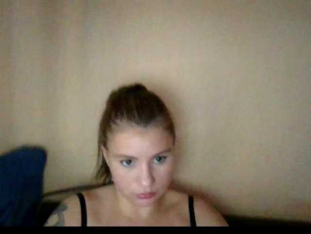 Blowjobqueens webcam model stream image