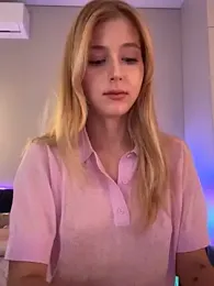 LunaRase webcam model stream image