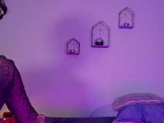 mariieprice webcam model stream image