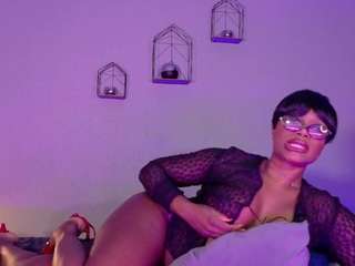 mariieprice webcam model stream image
