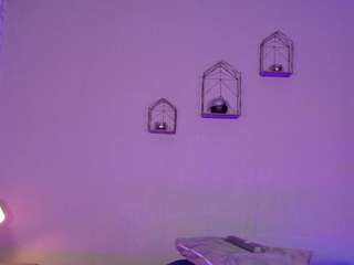 mariieprice webcam model stream image