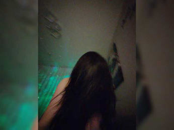 AleksaTop069 webcam model stream image