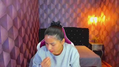 dannalewis webcam model stream image