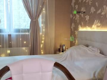 lovelusik webcam model stream image