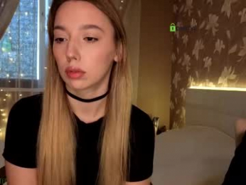 lovelusik webcam model stream image