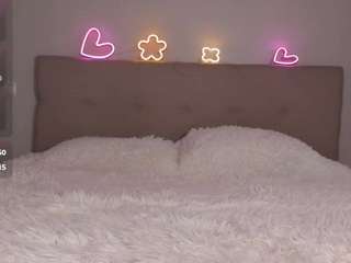 immolly11 webcam model stream image