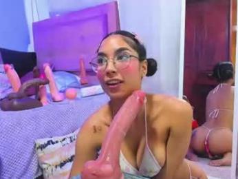 cami_evanns webcam model stream image