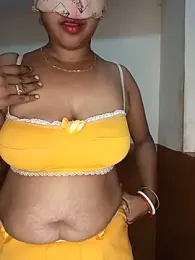 juhi06 webcam stripchat model stream image