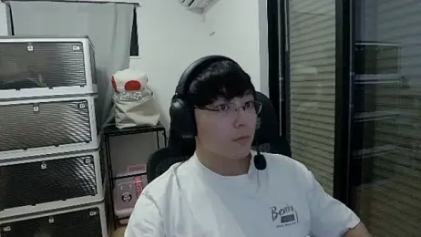 Tkcqcc webcam stripchat model stream image