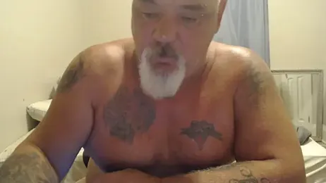 Newfiesausage1972 webcam model stream image