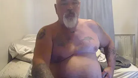 Newfiesausage1972 webcam model stream image