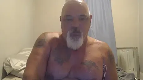 Newfiesausage1972 webcam model stream image