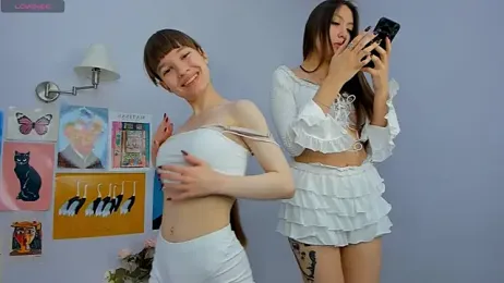 PearlMystic webcam model stream image