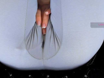 Kira-Kell webcam bongacams model stream image