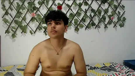 zachfox018 webcam model stream image