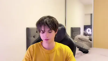 SasukeUhchiaa webcam model stream image