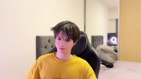 SasukeUhchiaa webcam model stream image
