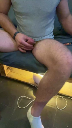 tobi332 webcam model stream image