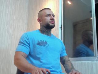 Bruce Dallas webcam model stream image