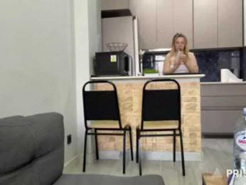 AlyraSun webcam model stream image