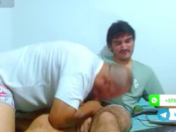 noah_meyer_ webcam model stream image