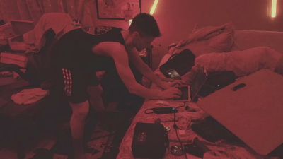 FukFace webcam model stream image