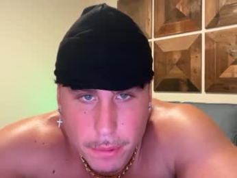 hungkingg22 webcam model stream image