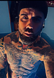Punisher21cm webcam model stream image