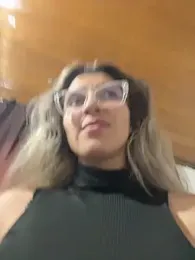 Isabella_Varella webcam model stream image